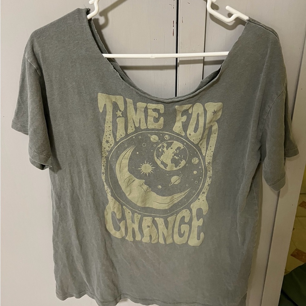 Sage green Graphic Women's Top